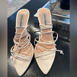 Stappy heels by Steve Madden. Super fun and sexy heels.